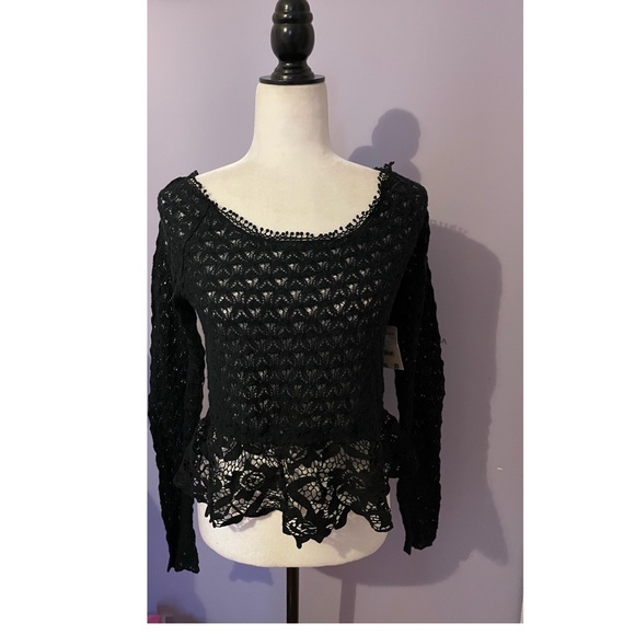 Free People NWT Tie-back & Mixed Media Top - Picture 6 of 6